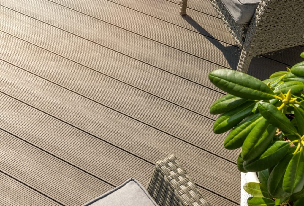 HDPE vs. Composite Boards: Which Material Wins Long‑Term? - Blue Gator Pro