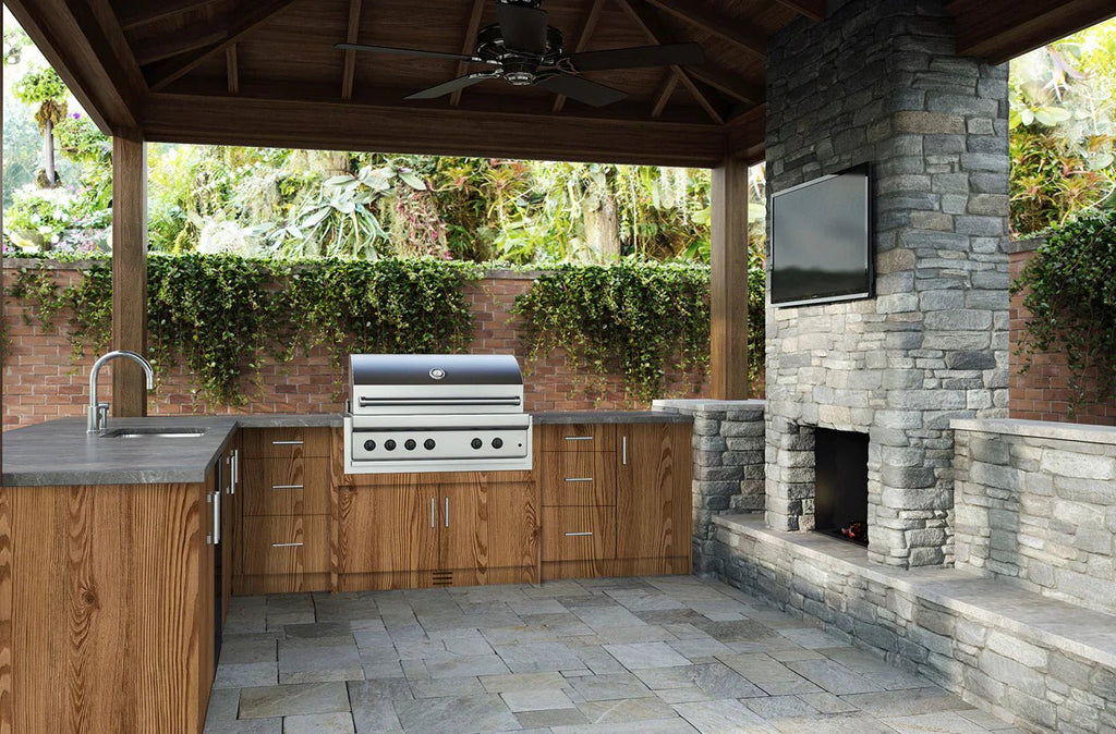 Why HDPE Sheets Are Ideal for Outdoor Cabinetry and Decking - Blue Gator Pro